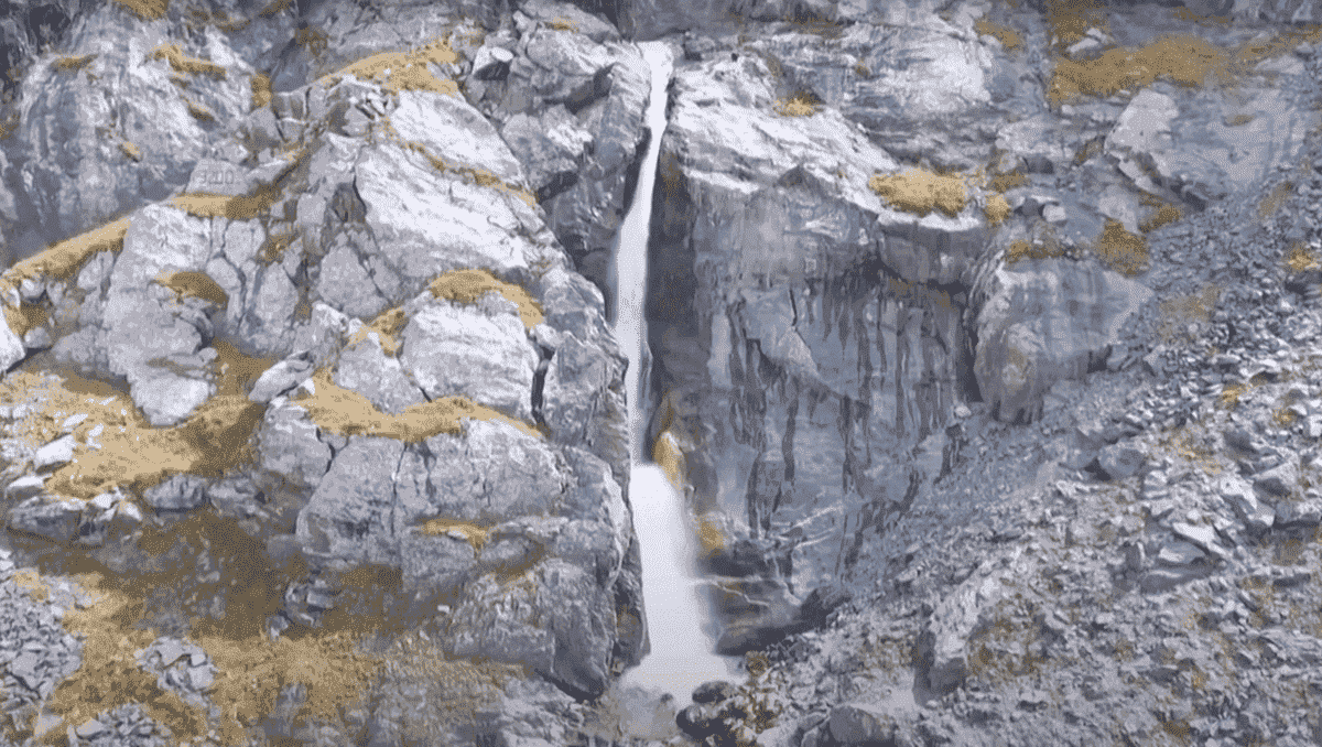 uploads/shaar-waterfall.png